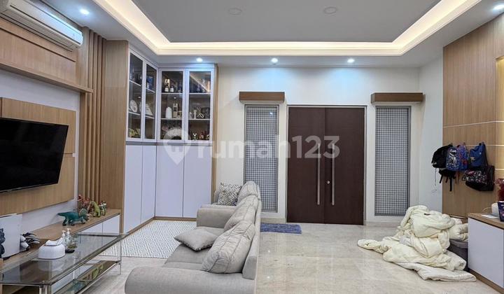 Rumah Golf Island Pik Uk. 10X20m, Furnished Rapi Bagus,Murah