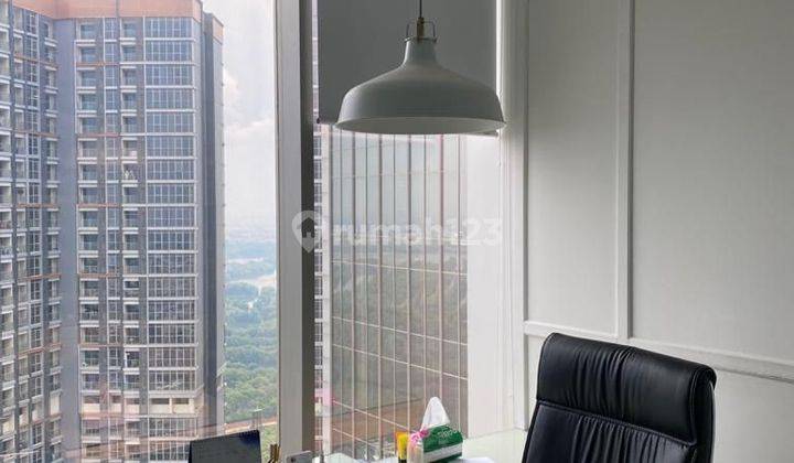 Gold Coast Office PIK - Eiffel Tower - Furnished 2