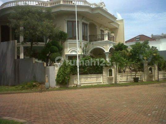 Rumah 2 Lantai Semi Classic di Pantai Mutiara - Pluit 1