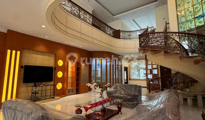 Rumah Mewah di Bukit Gading Mediterania Kelapa Gading Rumah Mewah di Bukit Gading Mediterania Kelapa Gading