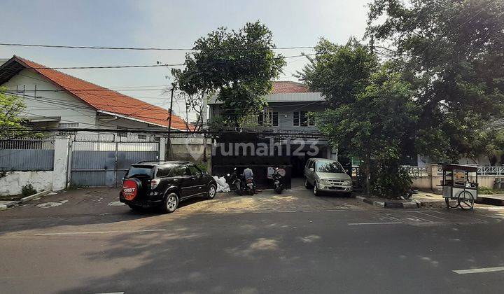 Ruko 2 lantai cocok untuk Usaha & Kantor di Bungur Besar Raya 1