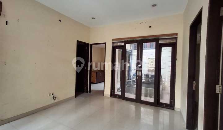 Rare Property House in Padangsambian Denpasar