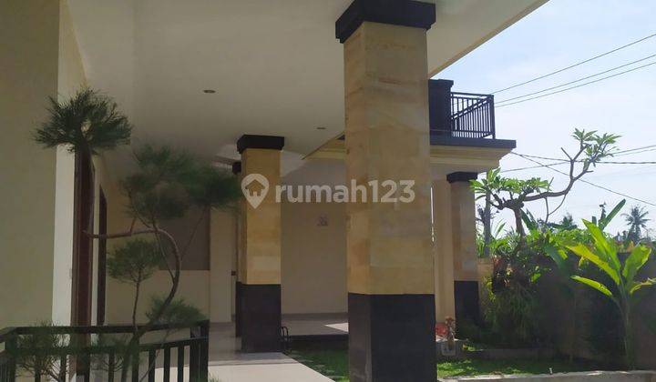 Villa besar siap huni di ubud view sawah jalan papasan mobil 3