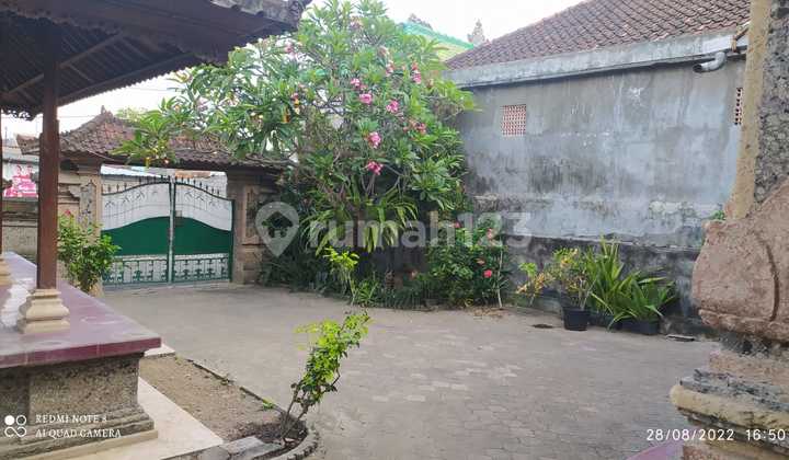 Rumah dengan halaman luas di Denpasar timur siap huni 8