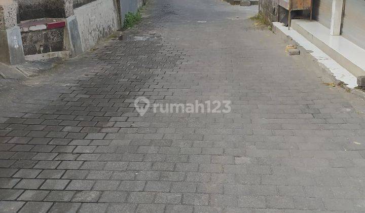 Rumah dengan halaman luas di Denpasar timur siap huni 11