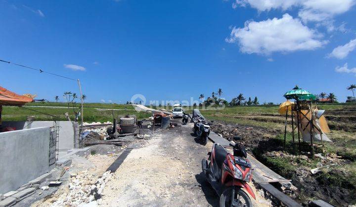 TANAH DEKAT PANTAI PERERENAN COCOK VILLA 