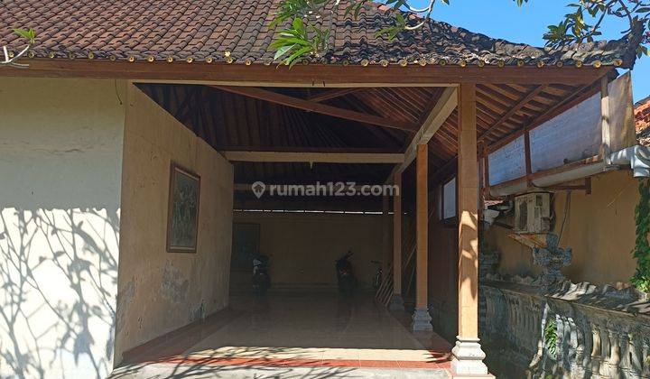 RUMAH STYLE BALI COCOK JADI VILLA SEWA LOKASI STRATEGIS  2