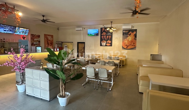 Jual Leasehold 5 Tahun Full Equipment Resto Ubud Jual Leasehold 5 Tahun Full Equipment Resto Ubud