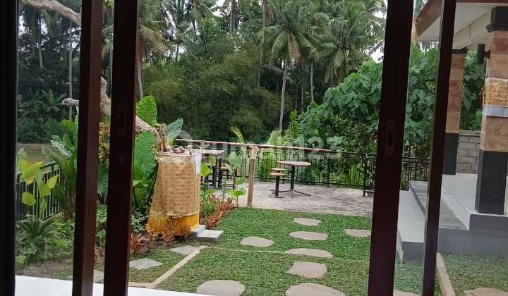 Vila Murah Super Besar 5 Kamar View Sawah Lembah Cantik 
