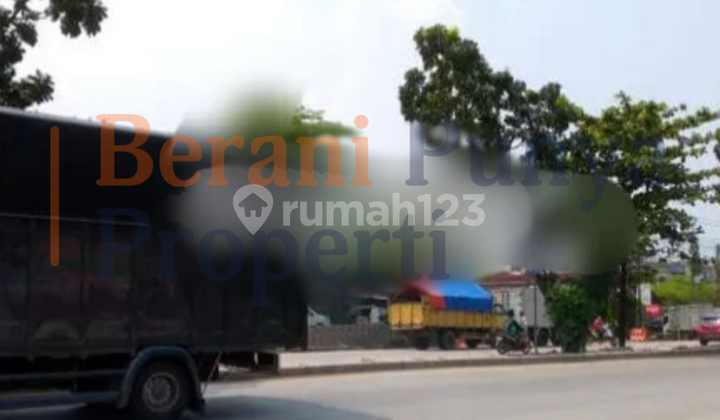 For Sale / For Rent 2-Story Jumbo Shop House Ready for Use, Location on Main Road Front, East Facing in Ilir Barat 1 Palembang. 2