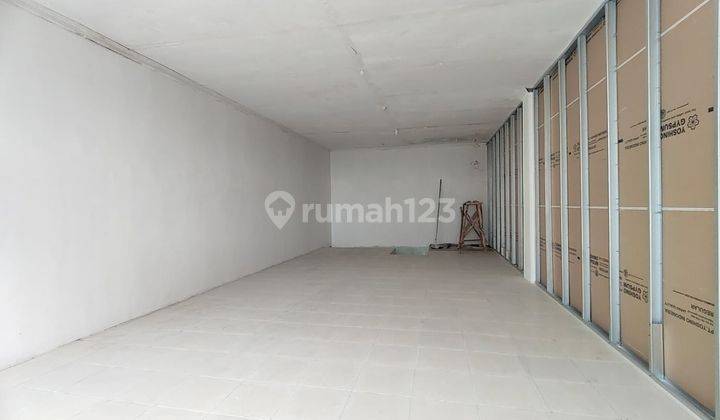 Disewakan Ruko 2 Lantai di Jalan Raya Cianjur Sukabumi  2