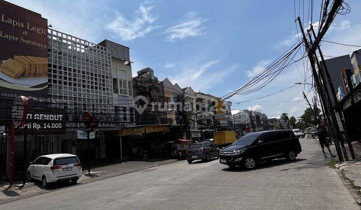 Dijual Ruko 4 Lantai , SHM , Luas 5x18m di Taman Ratu Jakarta Barat 2