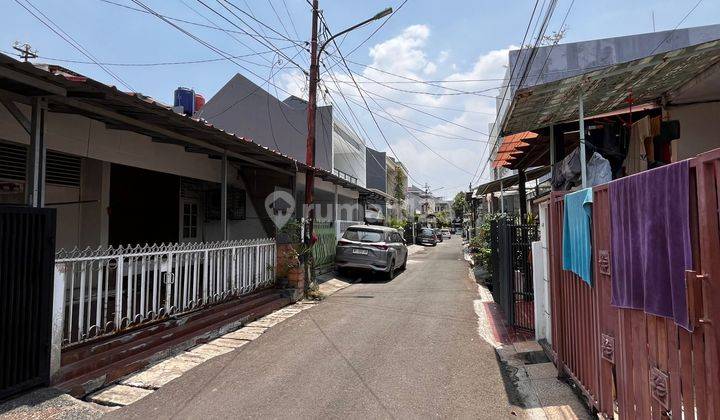 Dijual Rumah 2 Lantai , Luas 90 M , di Tanjung Duren Jakbar 2