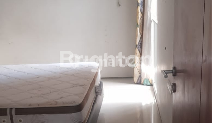 MINIMALIST ROYAL PARK RESIDENCE GUNUNG ANYAR 2