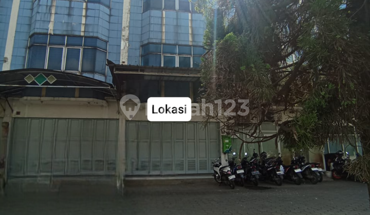 Di Sewakan Ruko Singgasana Raya, 3 Lantai, Lingkungan Aman