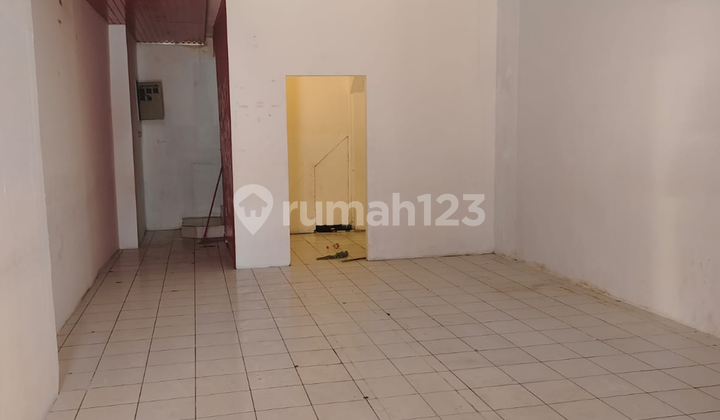 Di Sewakan Ruko Daerah Lengkong, 3,5 Lantai, Daerah Ramai Di Sewakan Ruko Daerah Lengkong, 3,5 Lantai, Daerah Ramai