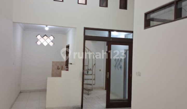 Di Jual Rumah Taman Kopo Indah 3, Dekat Tol & Sekolah Talenta