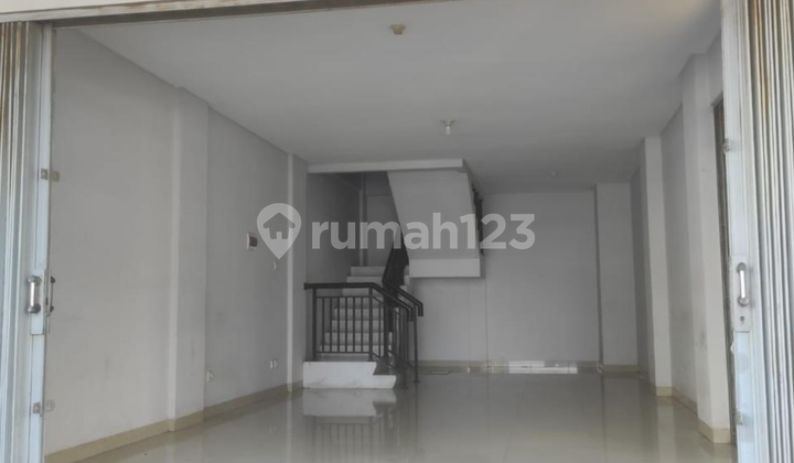 For Sale: M-Square Shophouse, 3 Floors, Clean and Well-Maintained