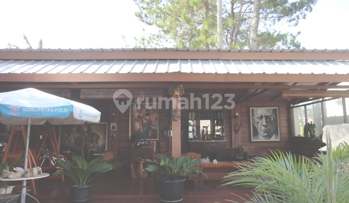 Di Jual Rumah rasa Villa di Cihideung, Dekat Sapulidi Resto & Villa Trinity, View Tangkuban Perahu 2