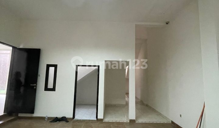 Di Sewakan Rumah Mekar Wangi, 2 Lantai, Lingkungan Nyaman 2