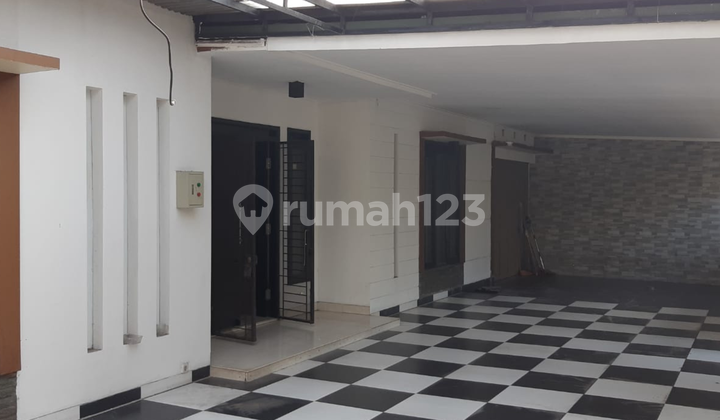 Di Jual Rumah Taman Kopo Indah 3, Posisi Hoek, Jalan Utama Blok