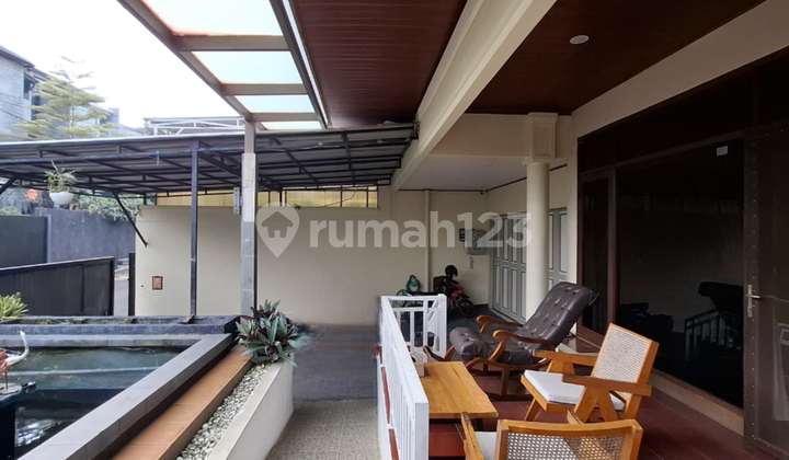 Di Jual/Sewa Rumah Komplek Cipaku Indah, Nyaman, Ada Fasilitas LIFT nya