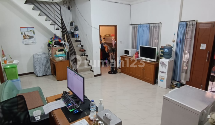 For Sale, 2-Story House in Leuwi Anyar, Near Leuwi Panjang Terminal