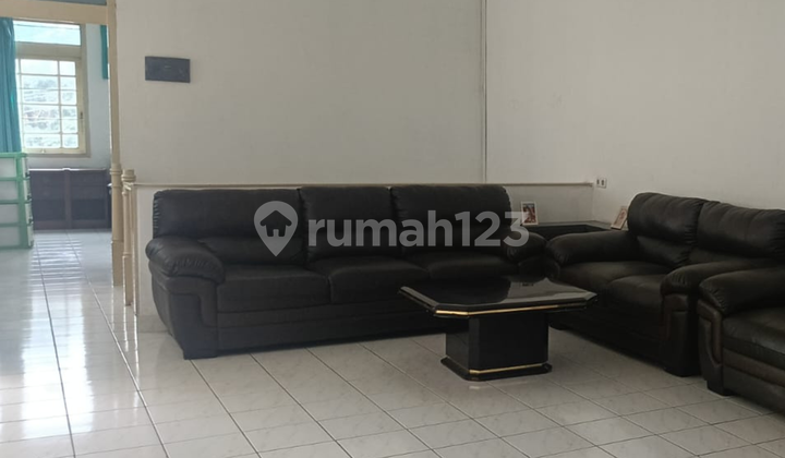 Di Sewakan Rumah Mainroad Jl. Raya Kopo, Dekat RS. Imanuel 1