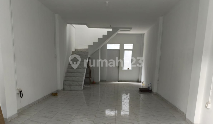 For Rent: Burangrang Wing Main Road Shop House, 3.5 Floors 1