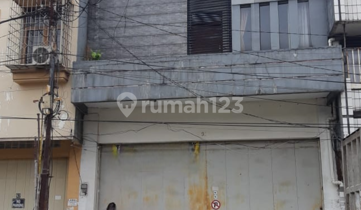 For Sale: Dulatip Street Shop House, Near Ps.Baru, 4 Floors, Come Survey & Negotiate the Price