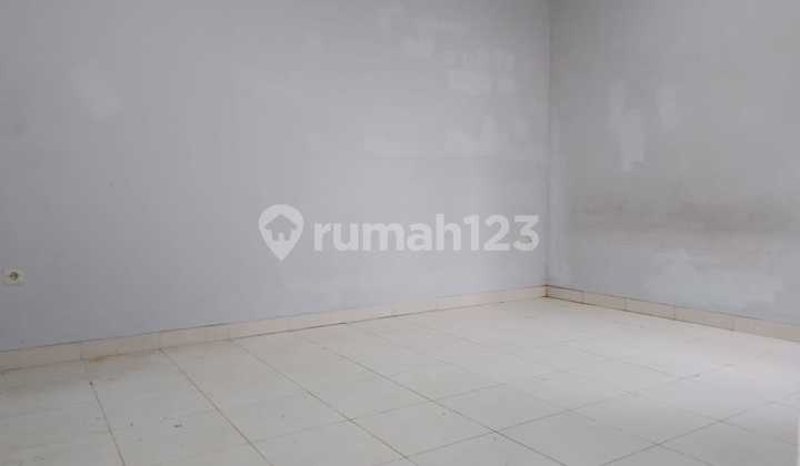 Disewakan Rumah Komplek Pondok Hijau, Murah, Jarang Ada  2