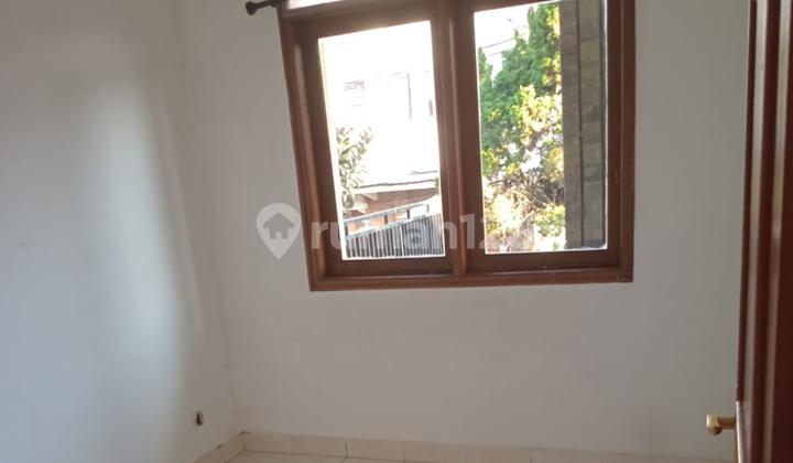 Disewakan Rumah Terawat & Nyaman di komplek Pondok Hijau harga Ekonomis 2