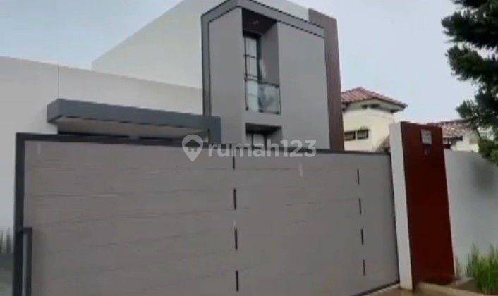 Villa Swimming Pool Puncak Ccipanas di Jalan Sindanglaya Raya Sindangjaya , Cianjur SHM 1