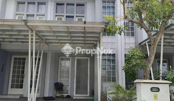Rumah Grand Pakuwon Cluster Queensland 1