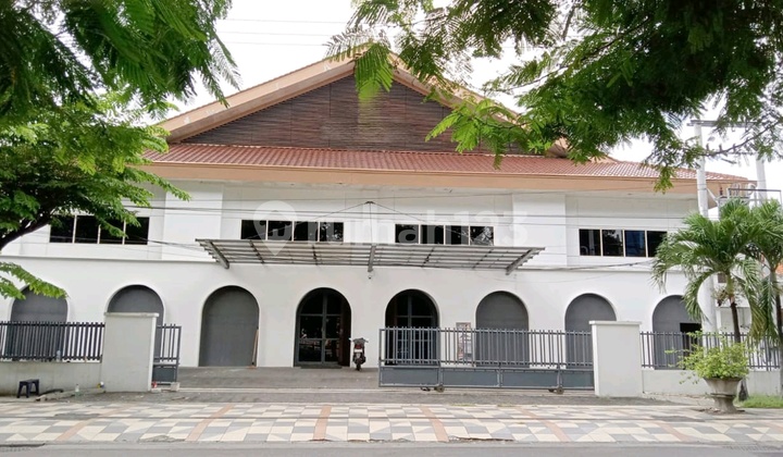 Disewakan Tempat Usaha Ngemplak Super Strategis Pusat Kota Surabaya