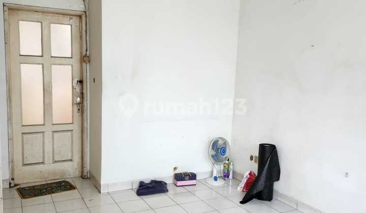 Disewakan Rumah Duta Garden , Tangerang 6
