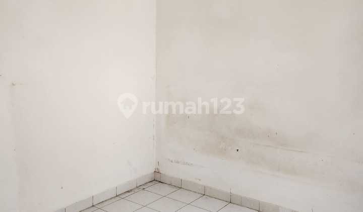Disewakan Rumah Duta Garden , Tangerang 8