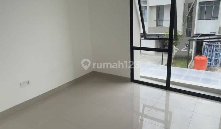 Dijual rugi habis Rumah di Pik 2 siap huni 5
