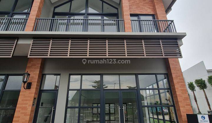 Ruko hadap danau di Sunset avenue, citra 8 1