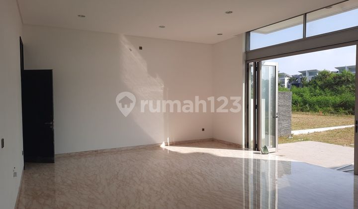 Rumah Mewah View Golf Mozart Signature Golf Island Pantai Indah Kapuk Jakarta Utara  2