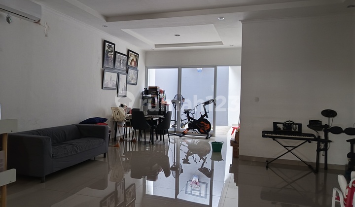 Rumah Jual Cepat, Renovasi Total, Turun Harga, Siap Huni, Lt 120, Kt 3+1, 2 Tingkat, Ppjb, Bebas Banjir, Banjar Wijaya, Akses Pintu Tol -+8 Menit 2