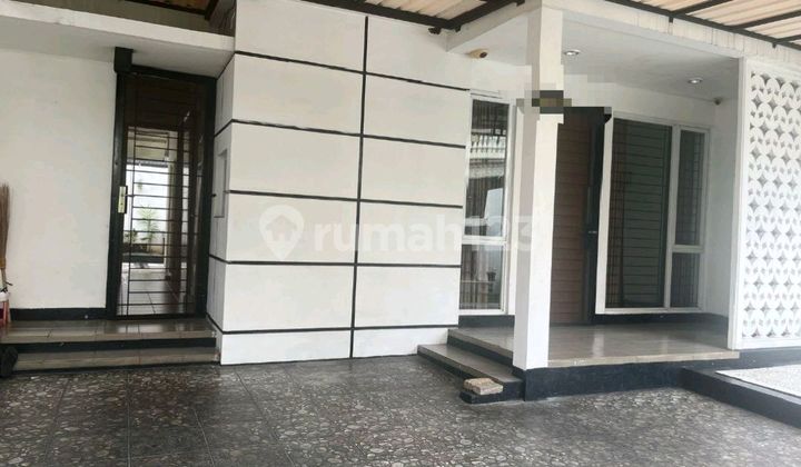 Jual Segera, Murah, Rumah Siap Huni, Lt 144, Kt 3+1, Utara, Carpot 2 Mbl, Shm, Bebas Banjir, Akses Pintu Tol -+ 8 Menit, Banjar Wijaya 2