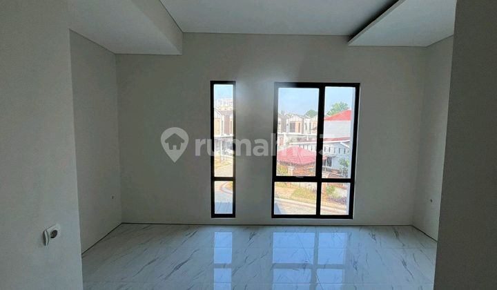 Turun Harga, Rumah Baru, Cluster Baru, Lokasi Strategis, Lebar 5, Kt 2, 2 Tingkat, Akses Pintu Tol -+200 M, Banjar Wijaya, 2