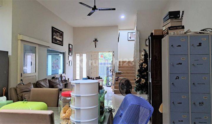 Rumah Rapi Siap Huni Perumahan Griya Bintara Indah Bekasi Barat 4
