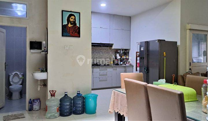 Rumah Rapi Siap Huni Perumahan Griya Bintara Indah Bekasi Barat 9