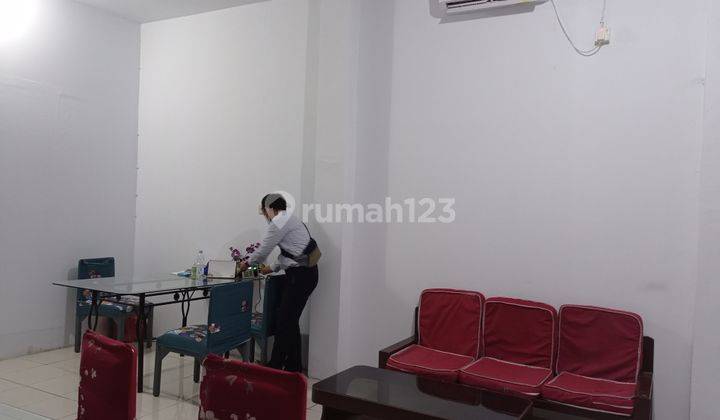 Ruko ready di pinggir jln Raya Binong Karawaci, padat lalu lintas 4