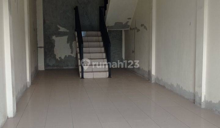 Ruko ready di pinggir jln Raya Binong Karawaci, padat lalu lintas 8