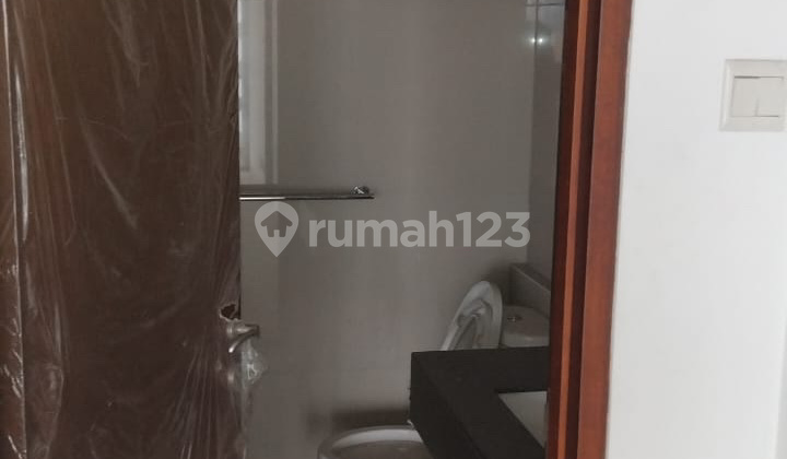 For Sale Royale Springhill Kemayoran Apartment 2