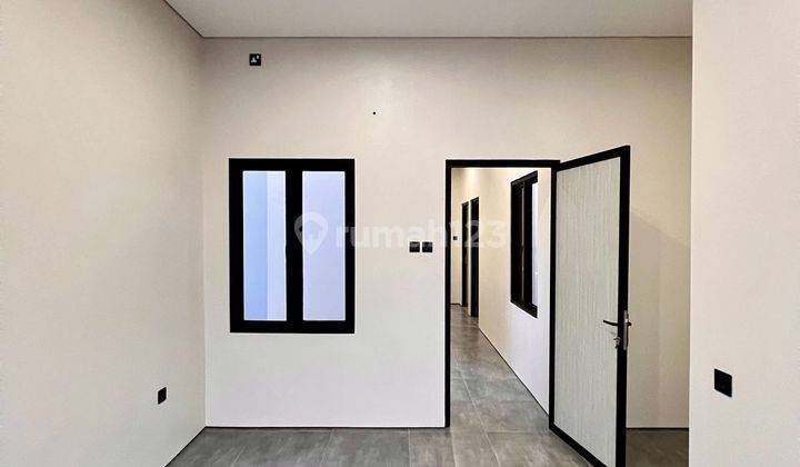 Rumah Mewah Scandinavian Townhouse Dekat Tol  2