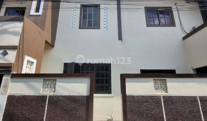 DIJUAL CEPAT RUMAH BARU MINIMALIS 2 LANTAI DEKAT TOL  2